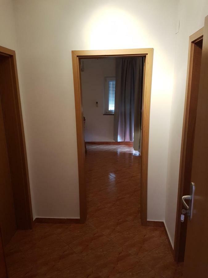 Apartament Eni *